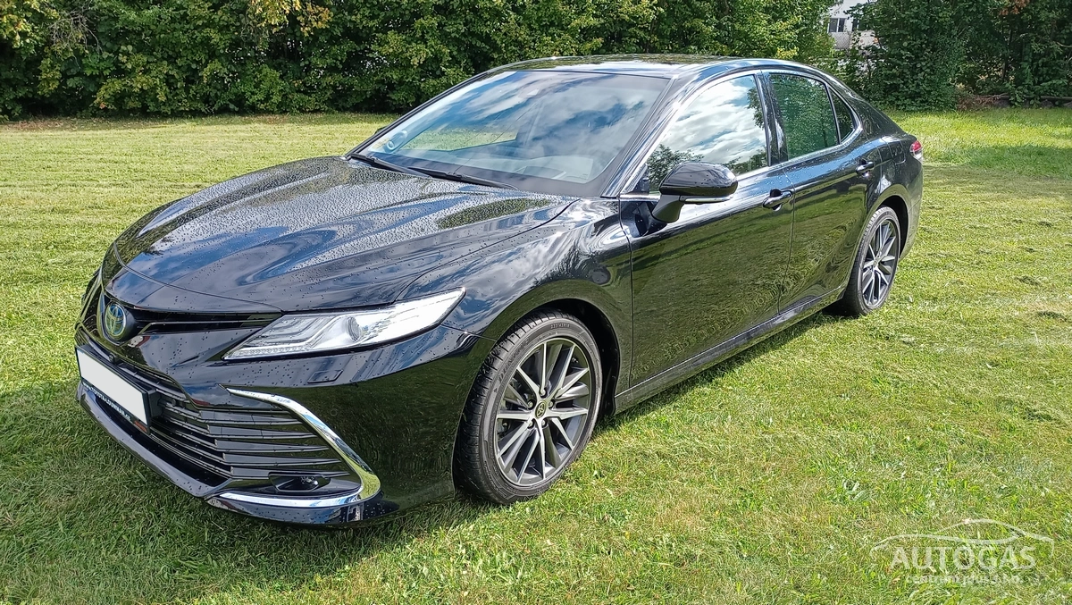 Toyota Camry Hybrid 2.5